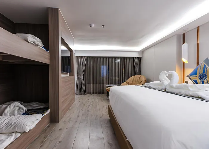 Marquis Hotel Bangkok